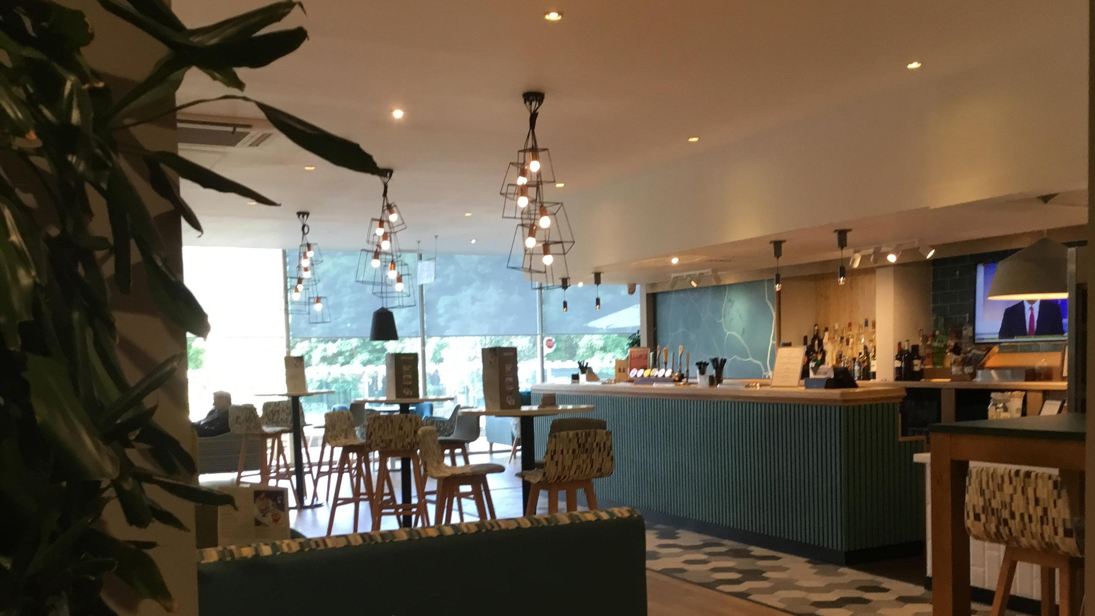Holiday Inn Rugby-Northampton M1 Jct18 By Ihg Crick  Exteriér fotografie
